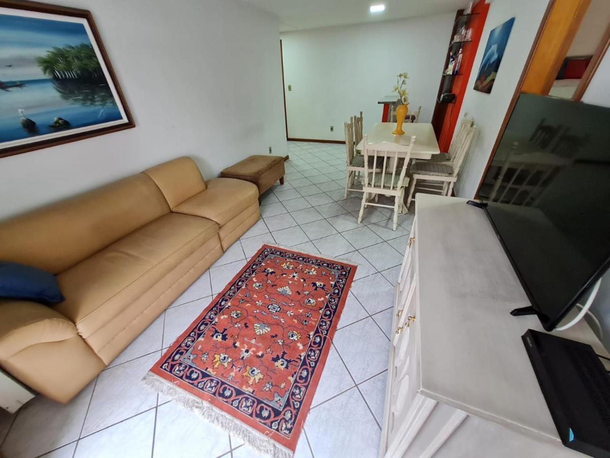 Apt Encantador Centro Guarapari, Completo, 50 M Da Praia 外观 照片