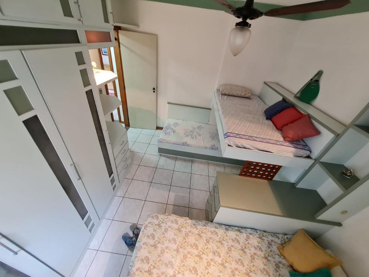 Apt Encantador Centro Guarapari, Completo, 50 M Da Praia 外观 照片