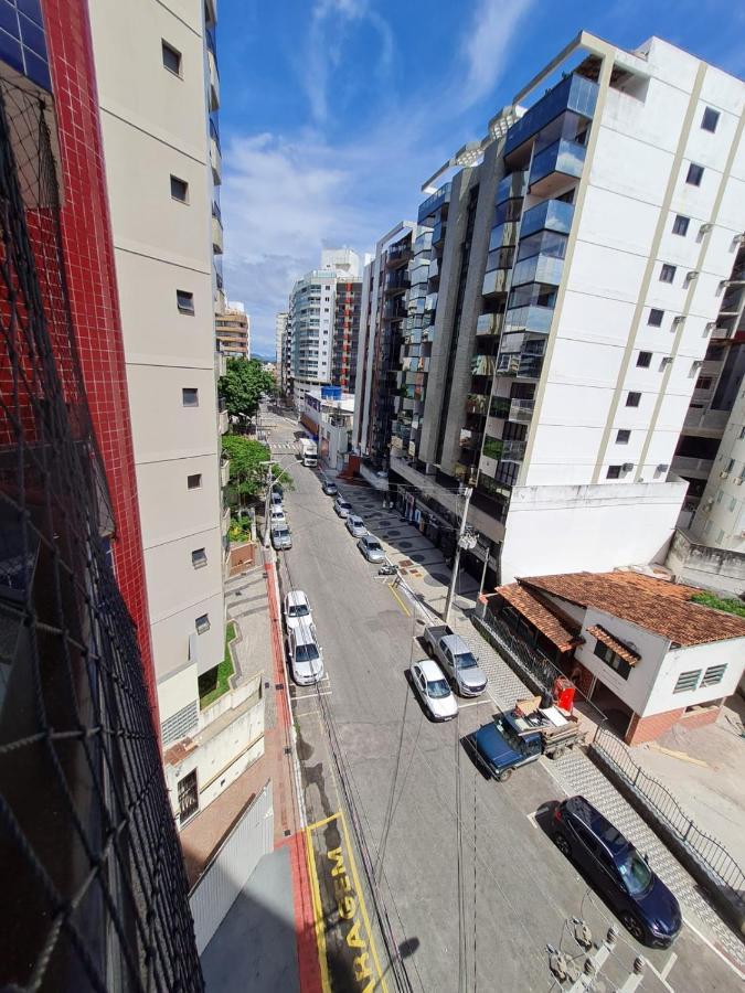 Apt Encantador Centro Guarapari, Completo, 50 M Da Praia 外观 照片