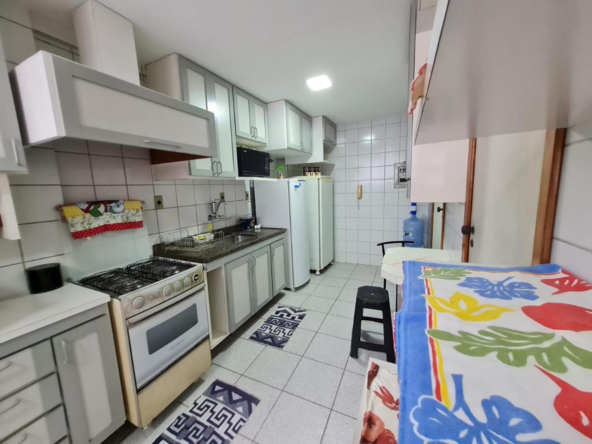 Apt Encantador Centro Guarapari, Completo, 50 M Da Praia 外观 照片